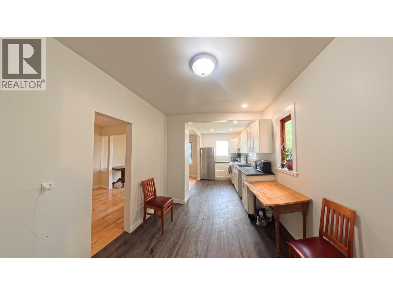 780 Cameron Avenue Property Photo 18