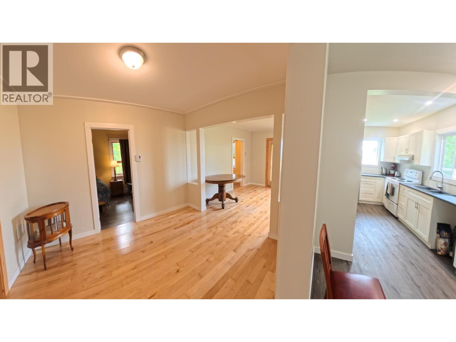 780 Cameron Avenue Property Photo 25