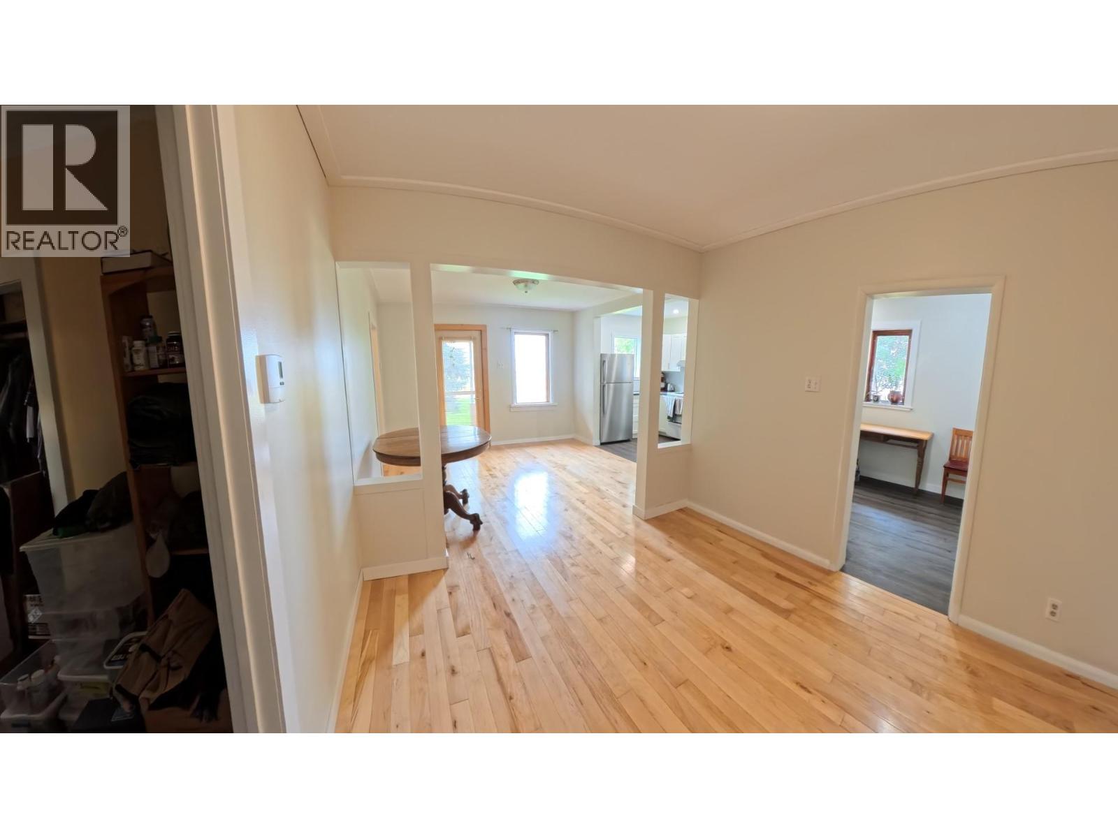 780 Cameron Avenue Property Photo 27