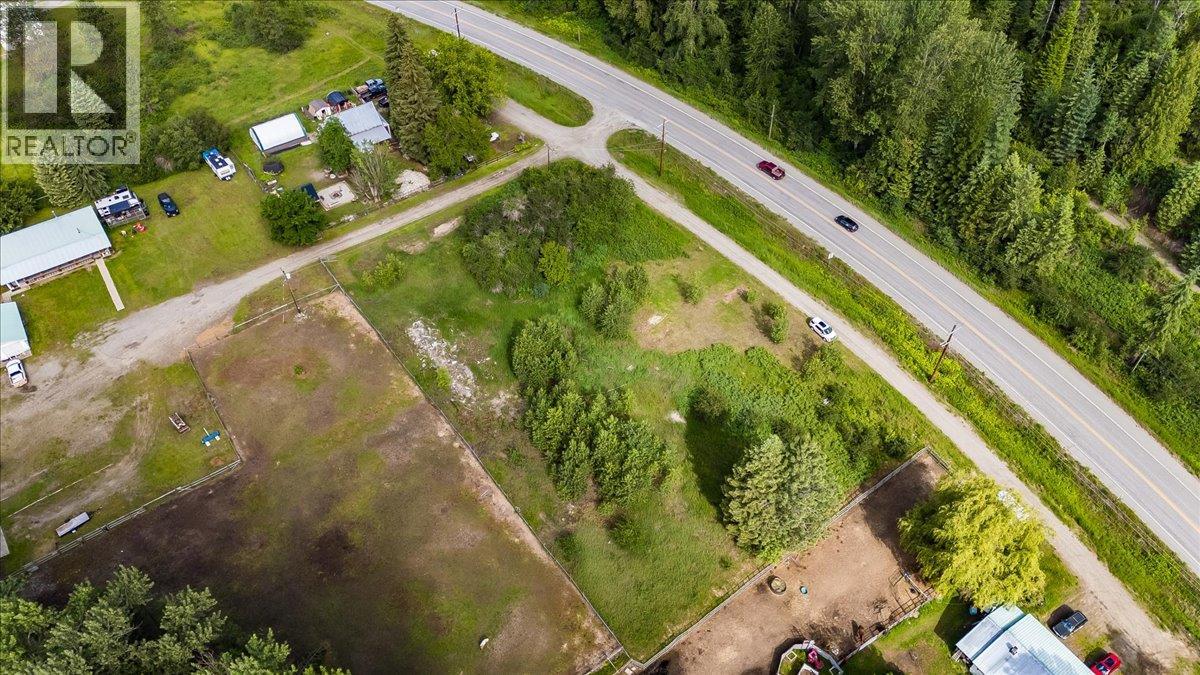 6410 3 Highway Property Photo 2