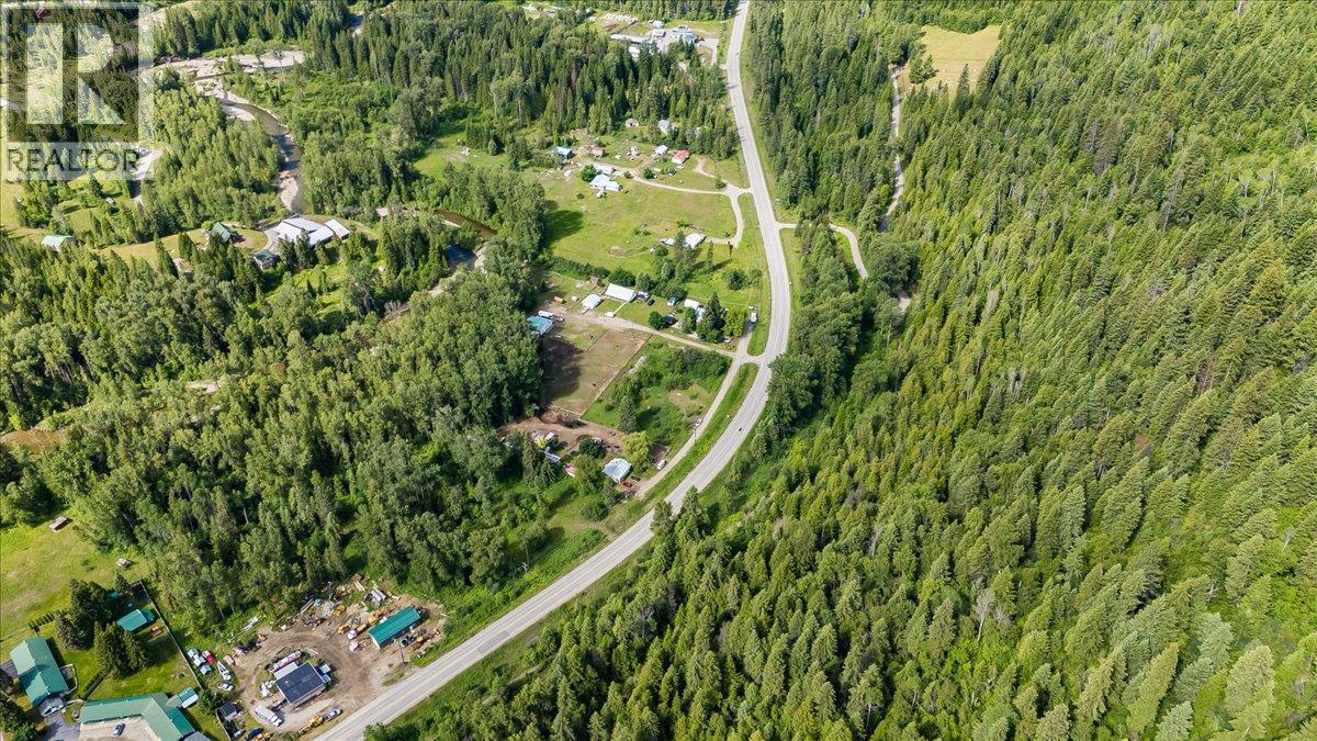 6410 3 Highway Property Photo 4