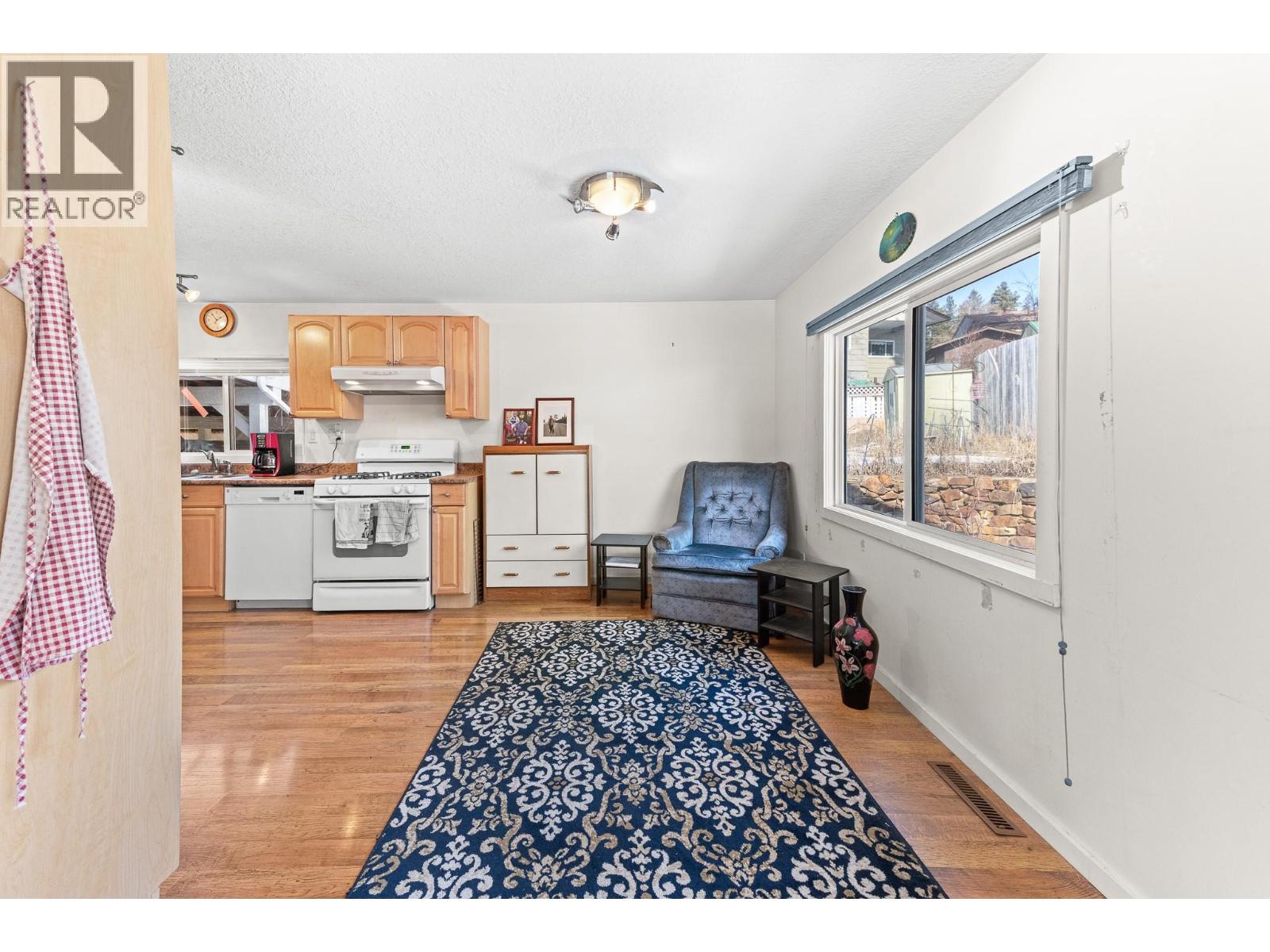 858 301st Street Property Photo 13