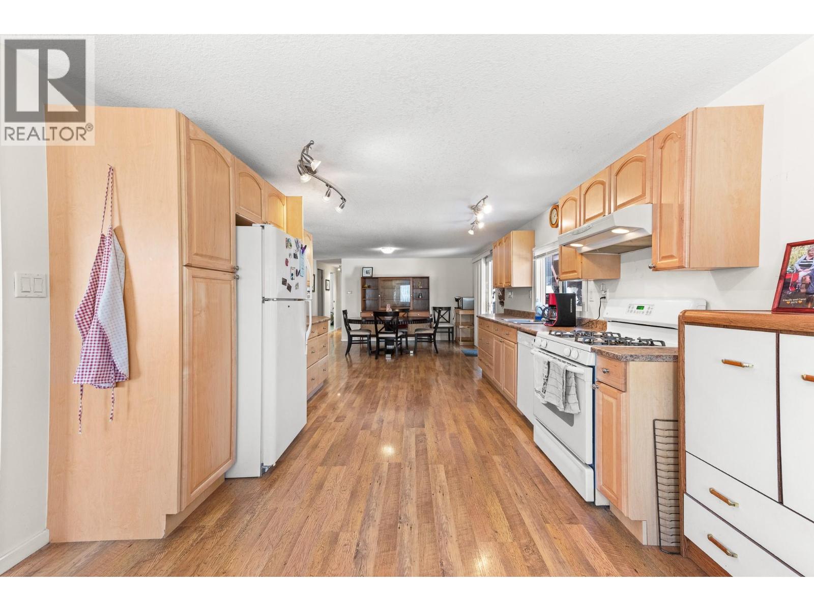 858 301st Street Property Photo 15