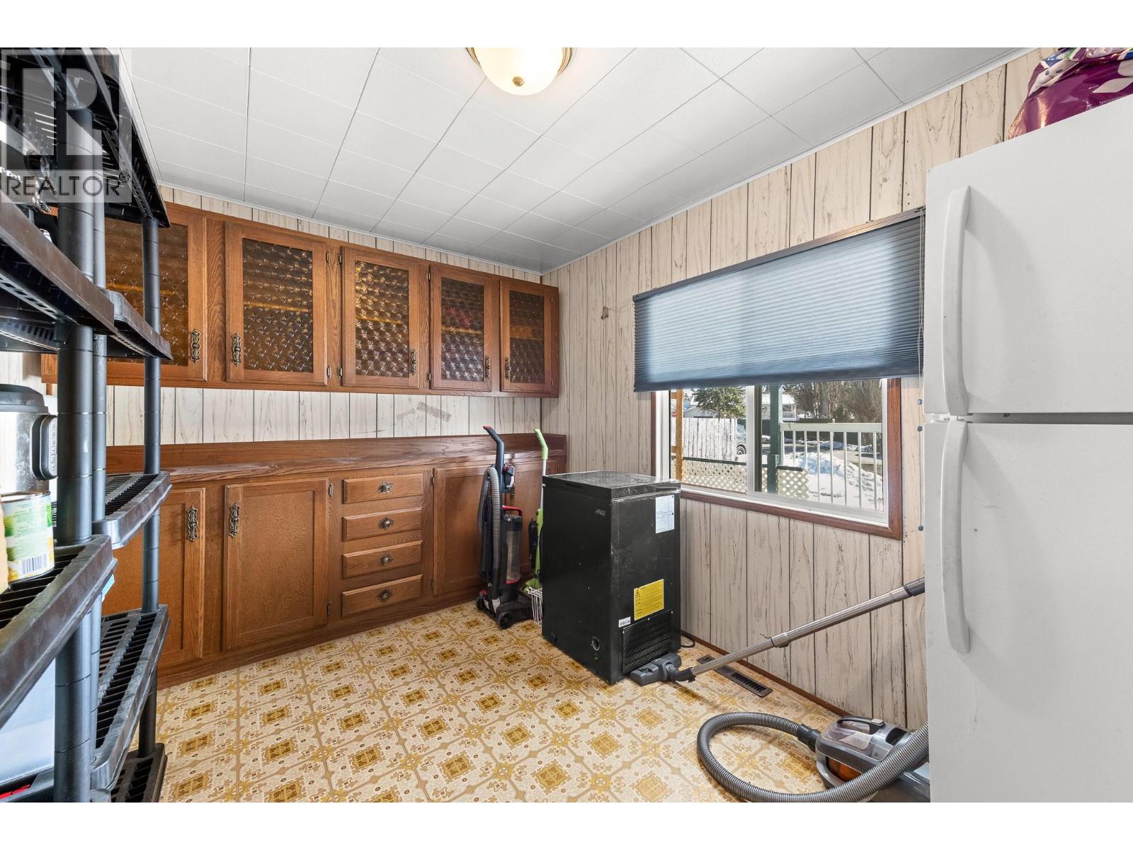858 301st Street Property Photo 24