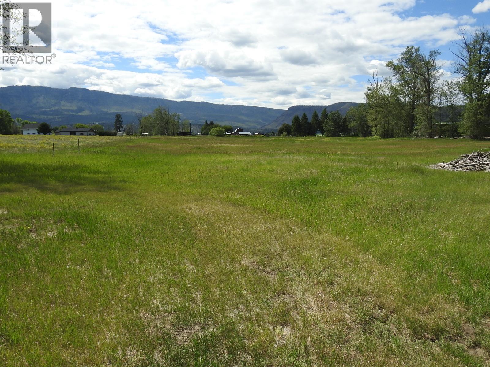 5569 Kamloops-vernon Highway Property Photo 6