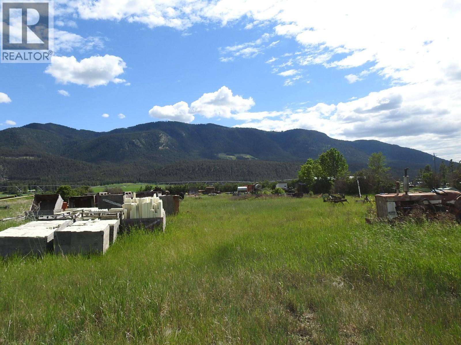 5569 Kamloops-vernon Highway Property Photo 32
