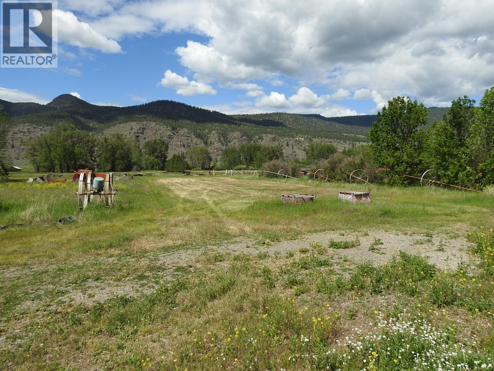 5569 Kamloops-vernon Highway Property Photo 44