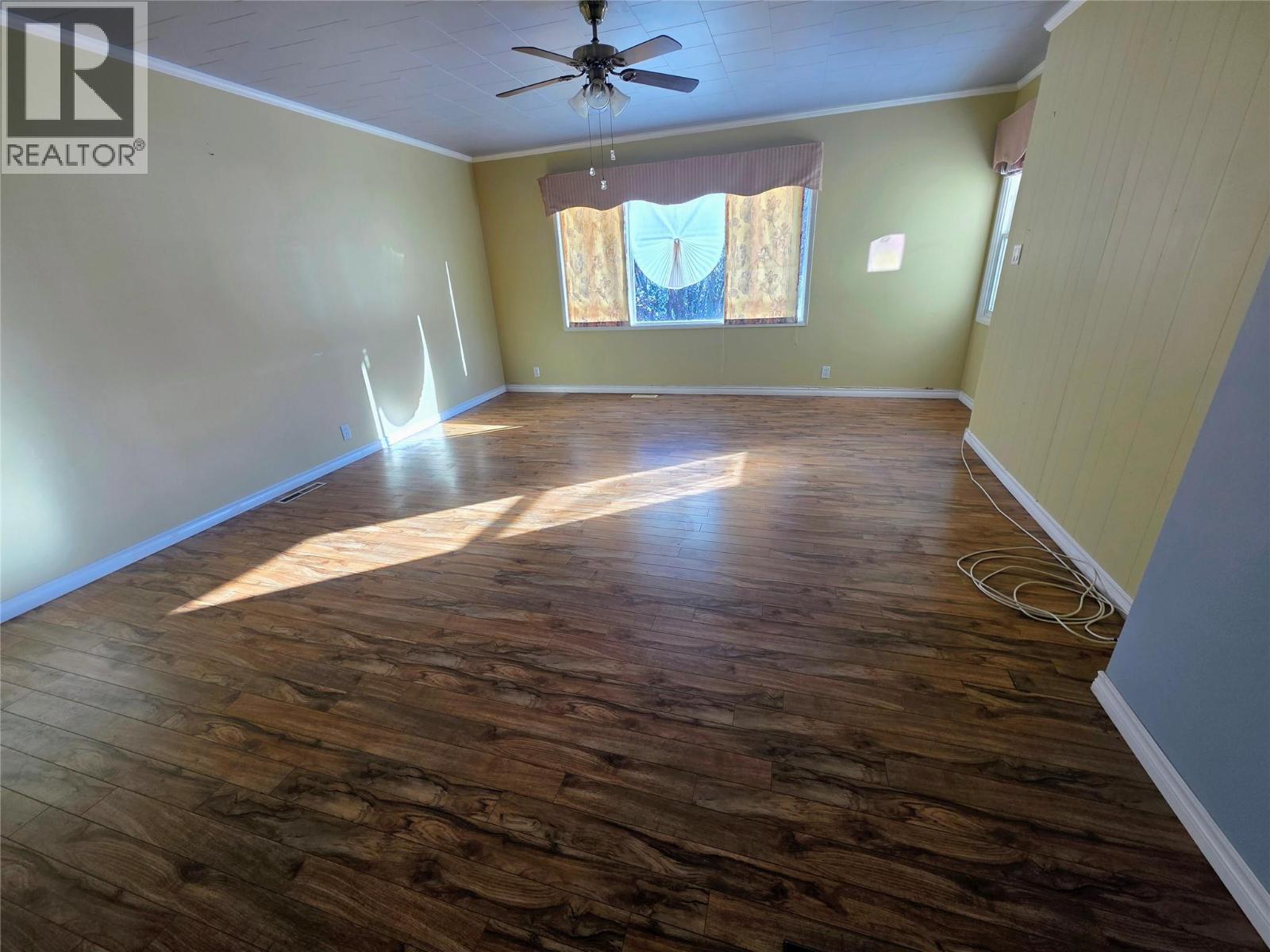 1866 Cole Street Property Photo 4