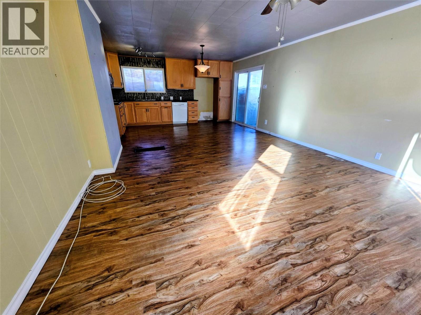 1866 Cole Street Property Photo 5