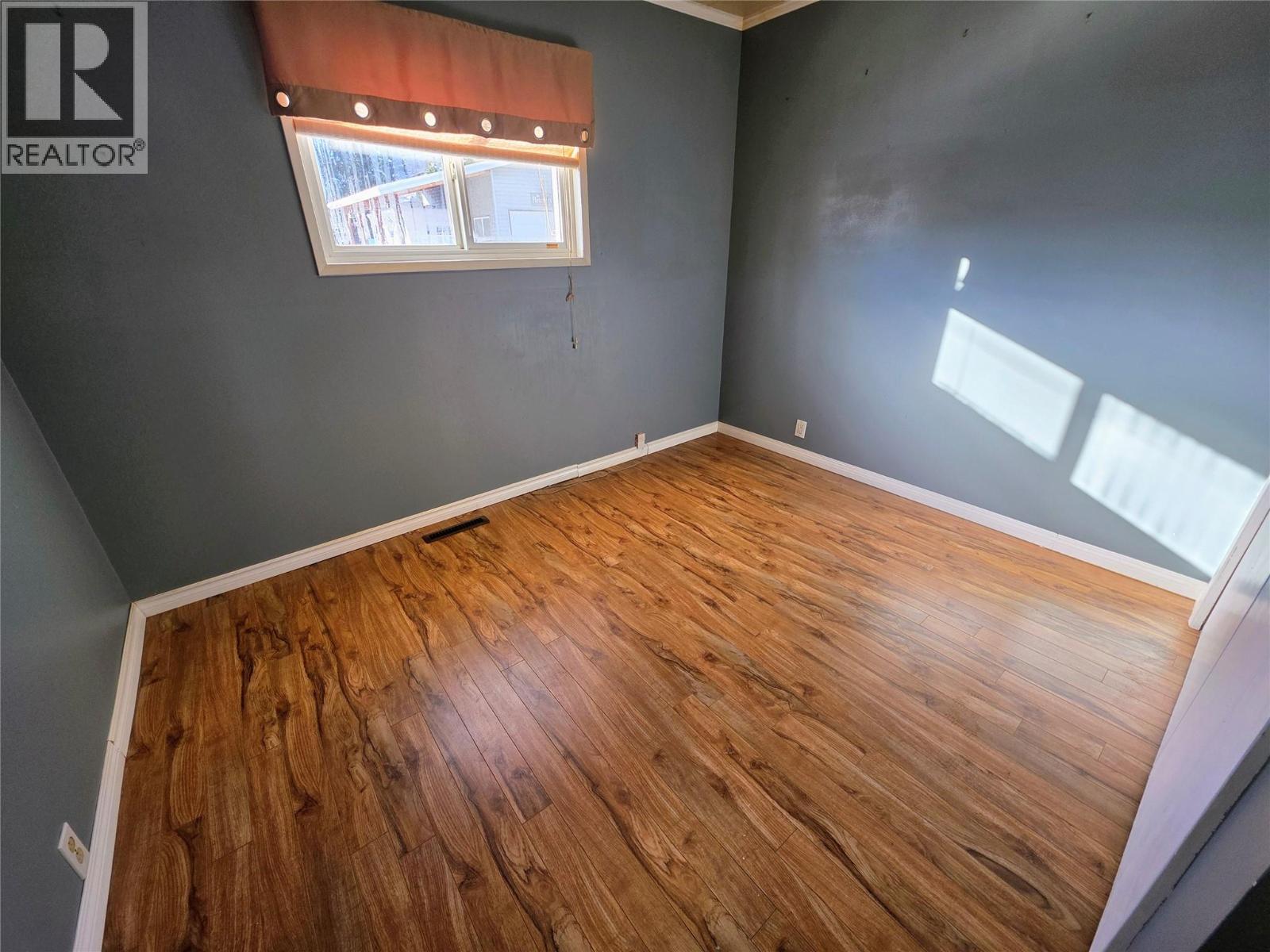 1866 Cole Street Property Photo 8
