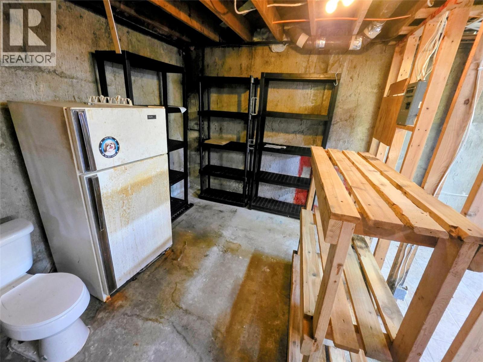 1866 Cole Street Property Photo 15