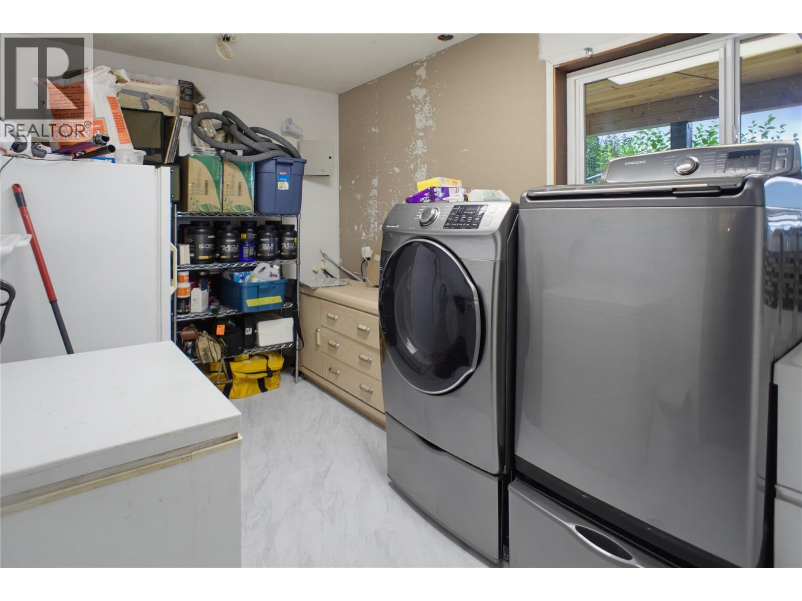 8576 Westsyde Road Property Photo 18