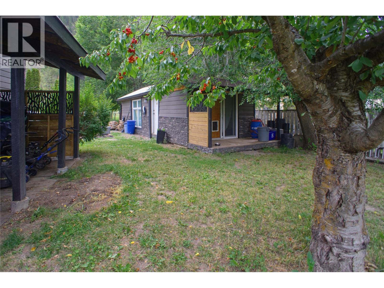 8576 Westsyde Road Property Photo 32