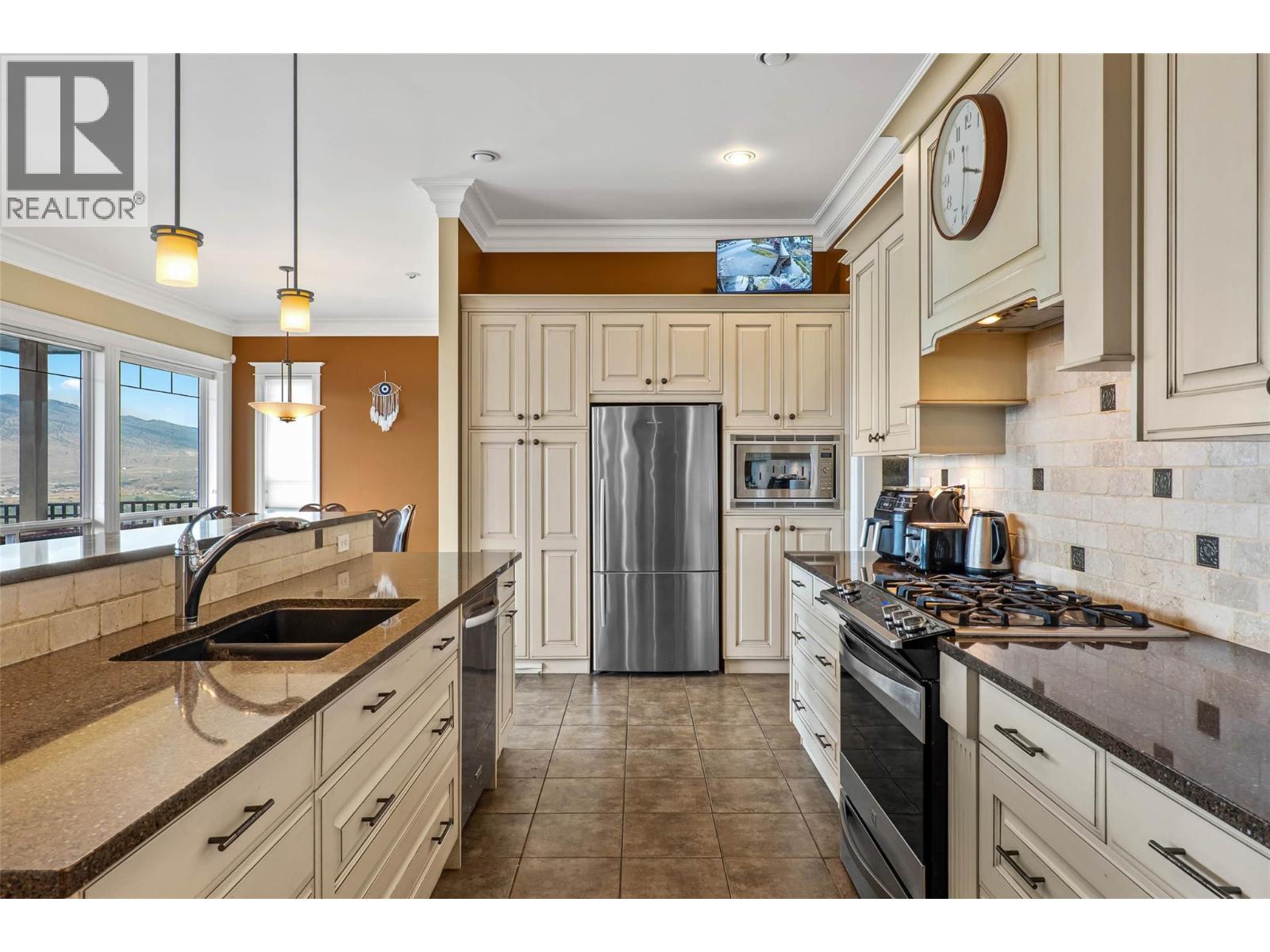 842 Guerin Creek Way Property Photo 15