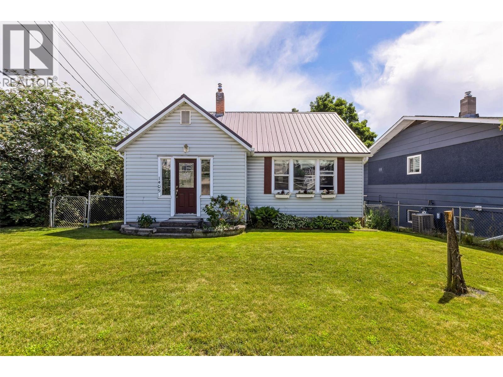 1409 Vancouver Street Property Photo 1