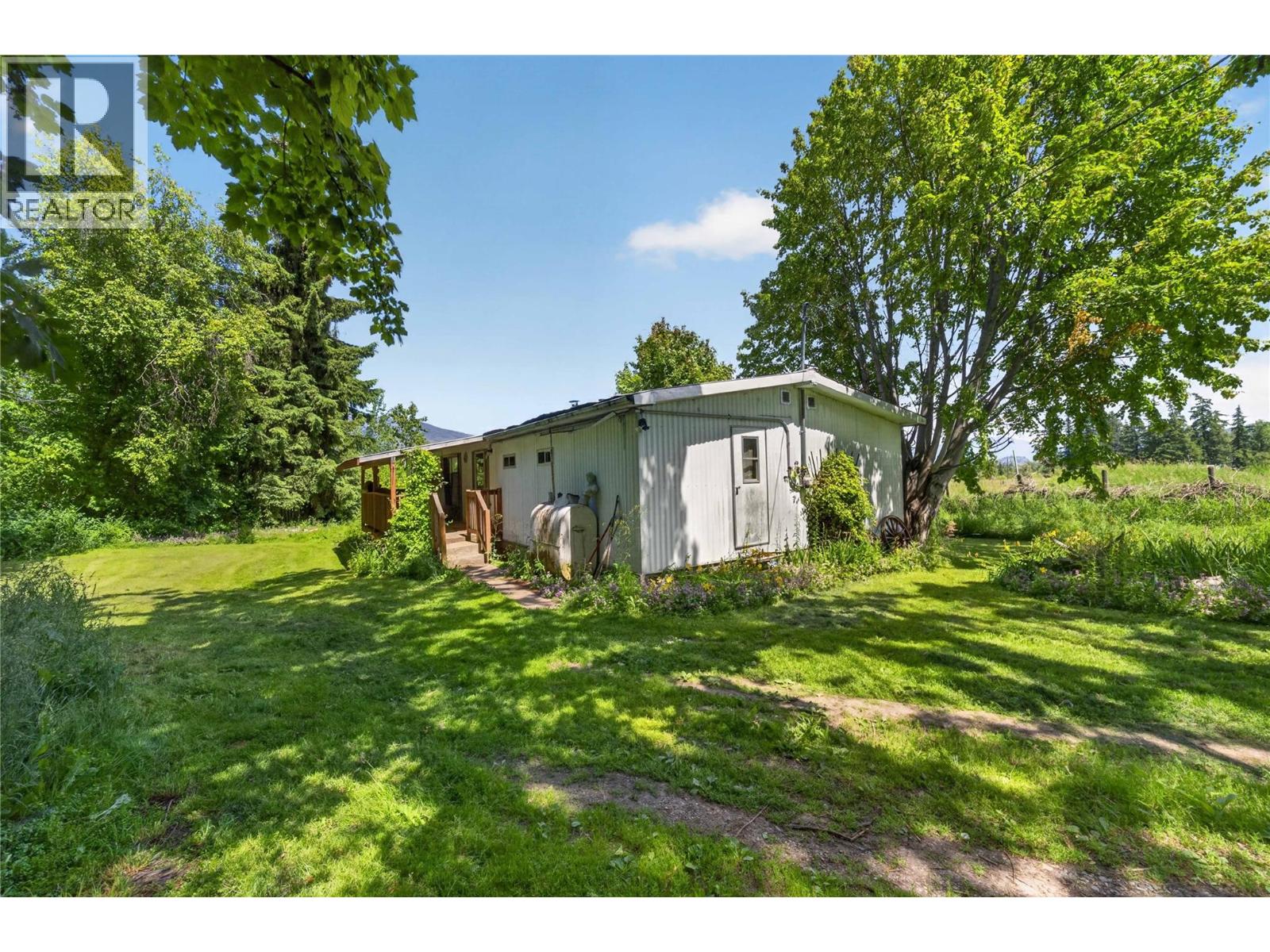 870 Dilworth Road Property Photo 40
