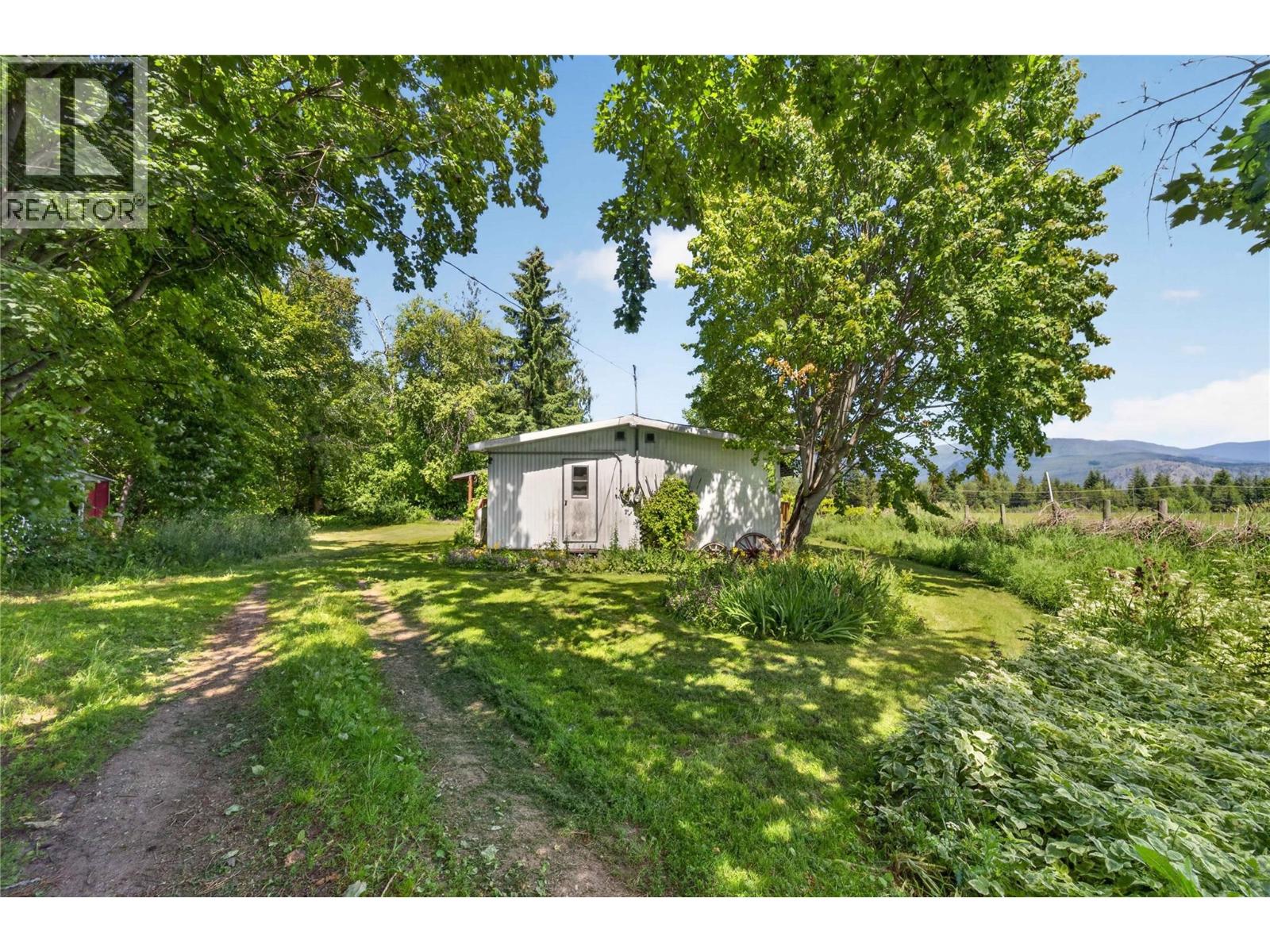 870 Dilworth Road Property Photo 41