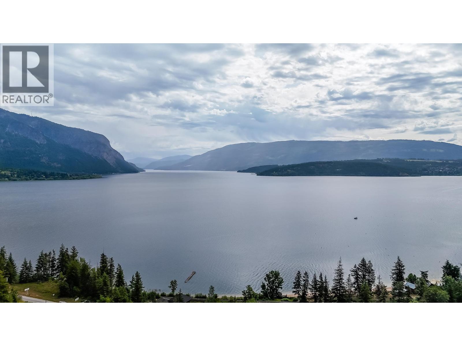 5694 Trans Canada Highway Nw Property Photo 11