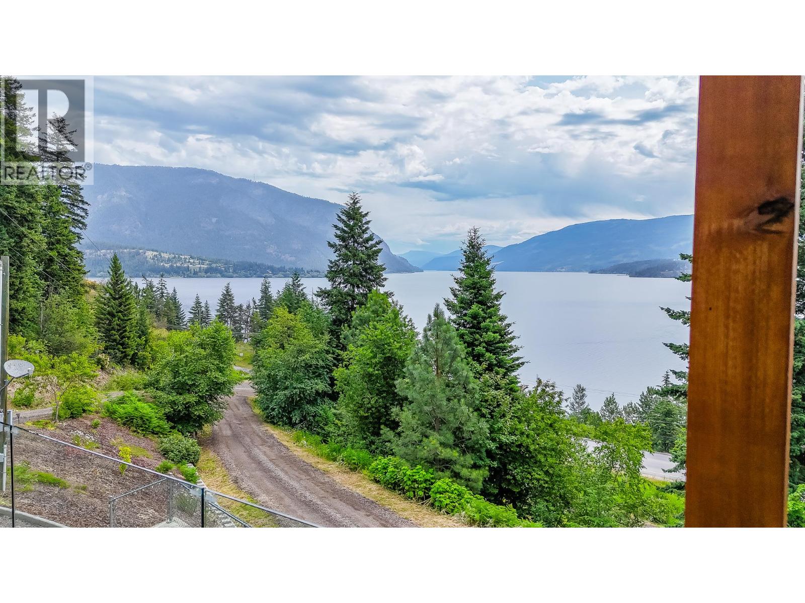 5694 Trans Canada Highway Nw Property Photo 16