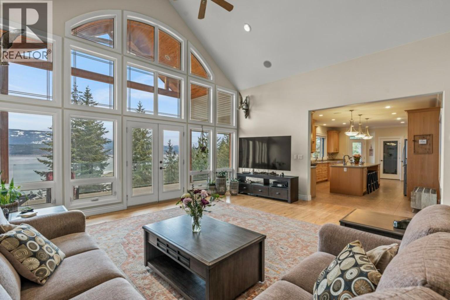 5694 Trans Canada Highway Nw Property Photo 26