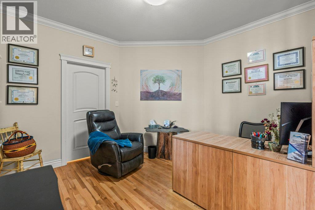 5694 Trans Canada Highway Nw Property Photo 28