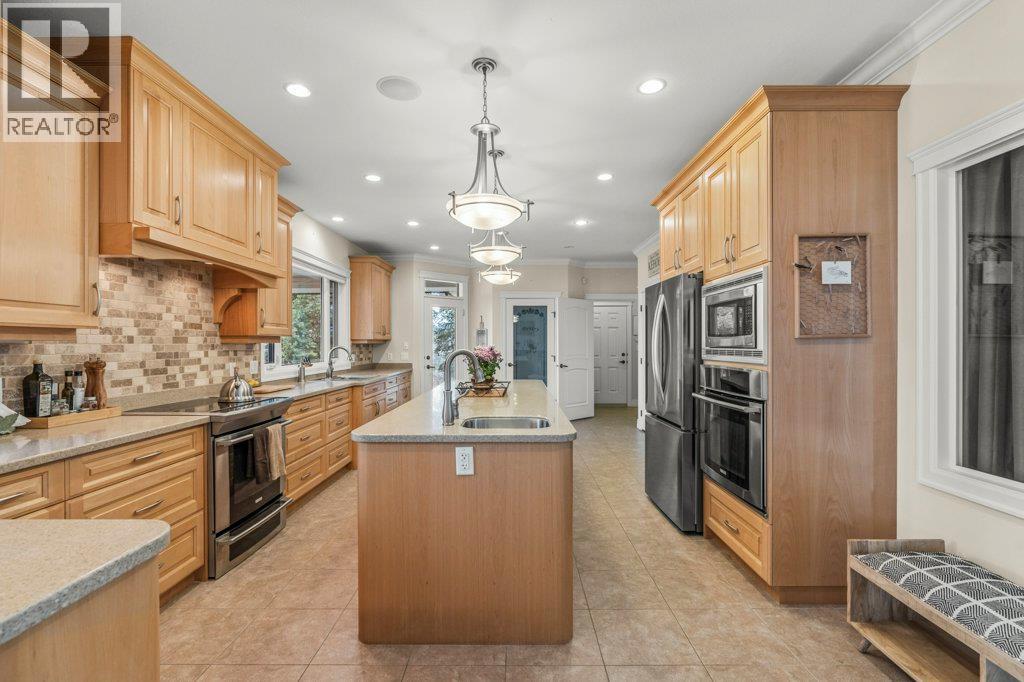 5694 Trans Canada Highway Nw Property Photo 34