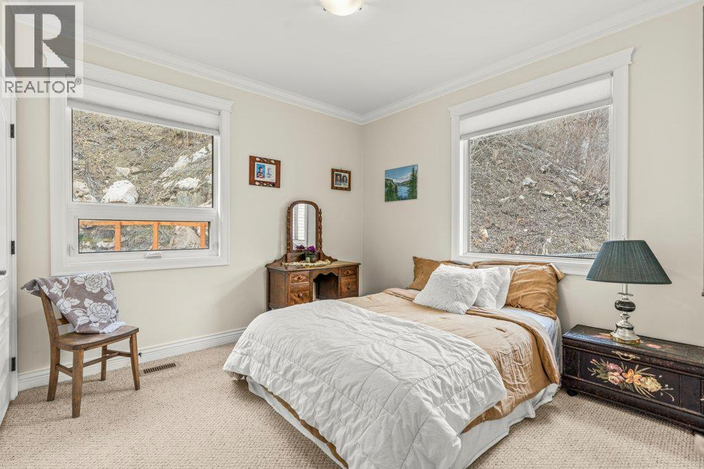 5694 Trans Canada Highway Nw Property Photo 47