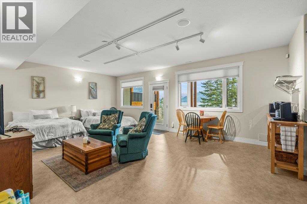 5694 Trans Canada Highway Nw Property Photo 55