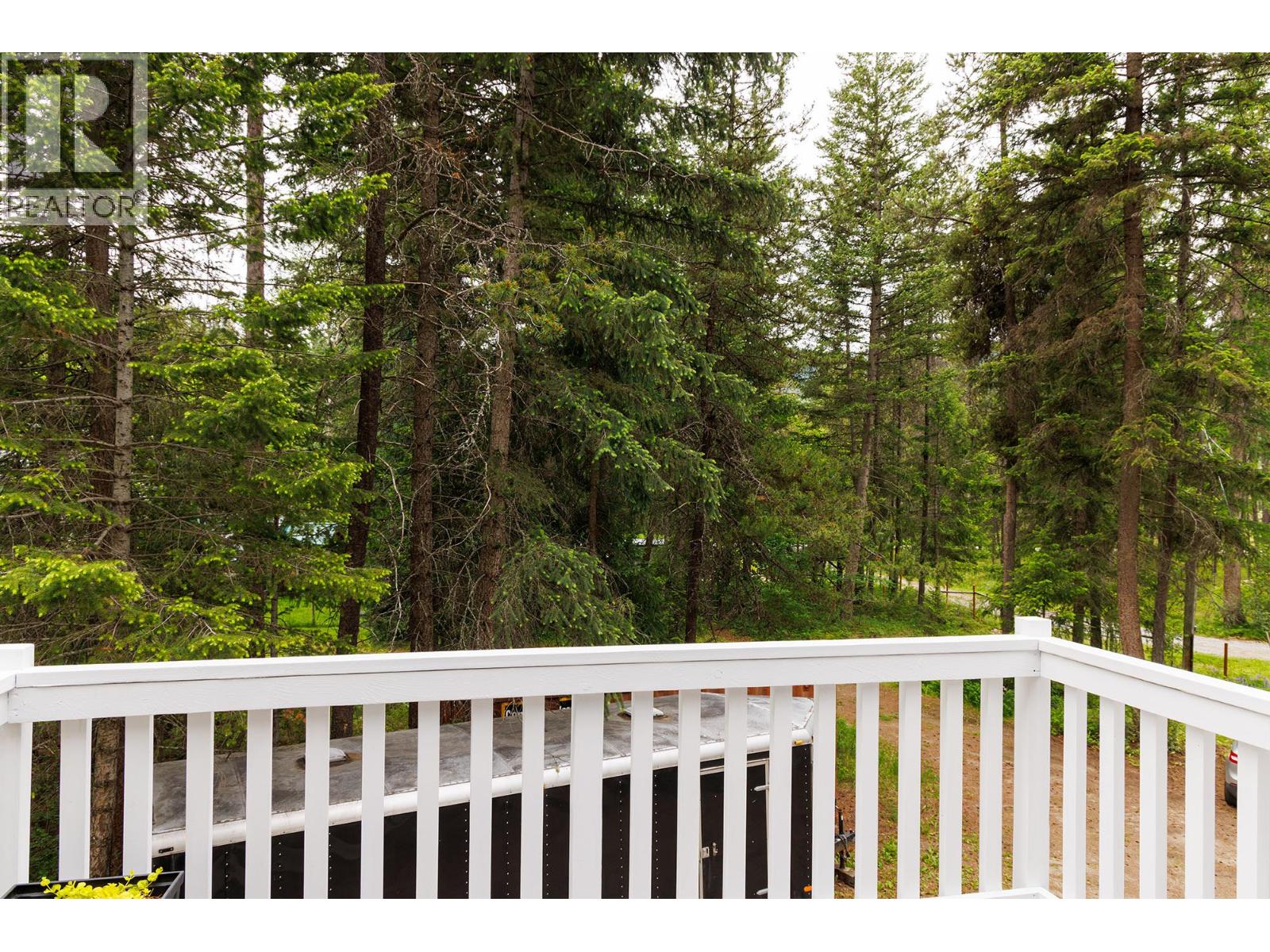 12310 Greystokes Road Property Photo 15