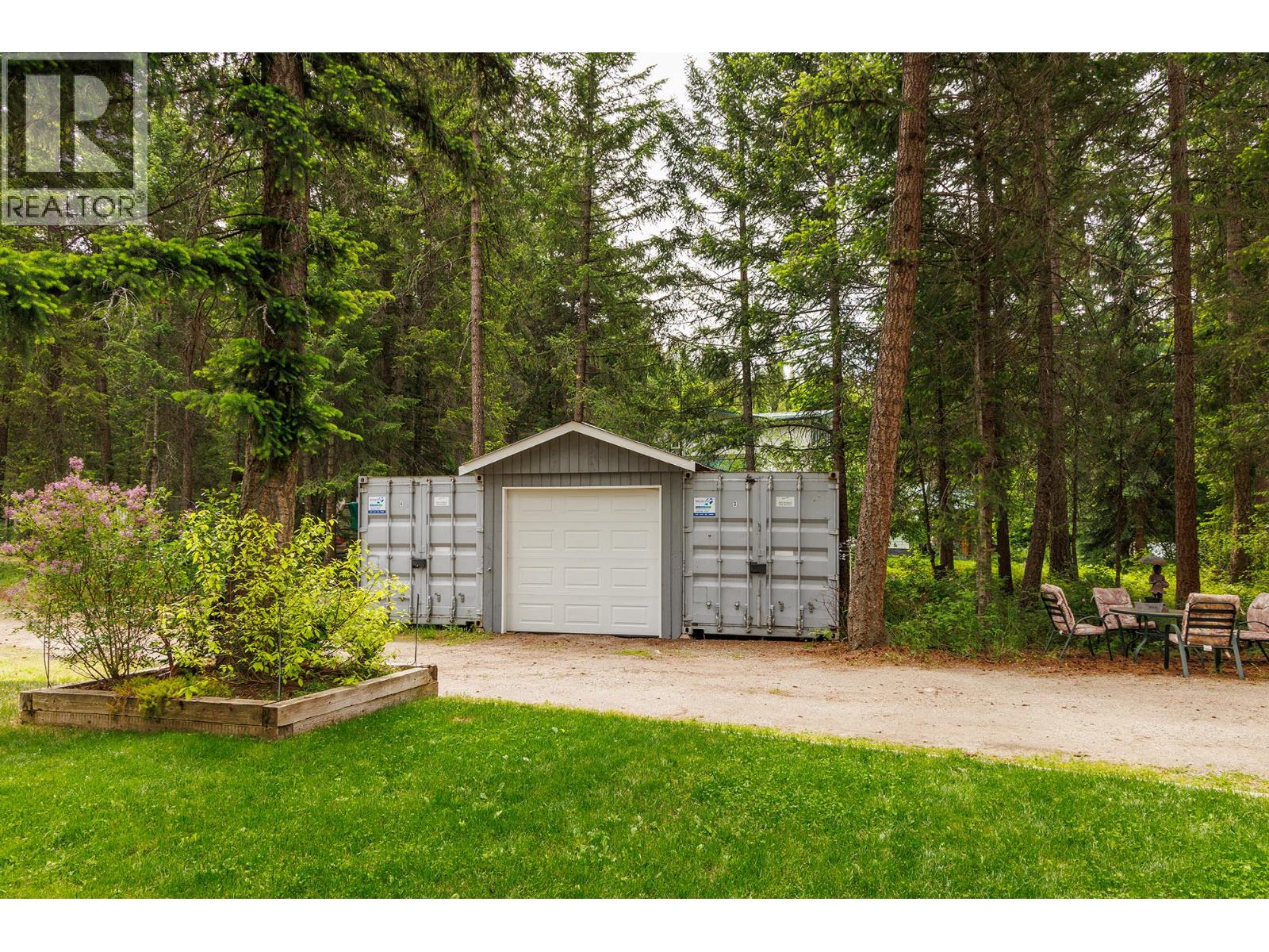 12310 Greystokes Road Property Photo 28