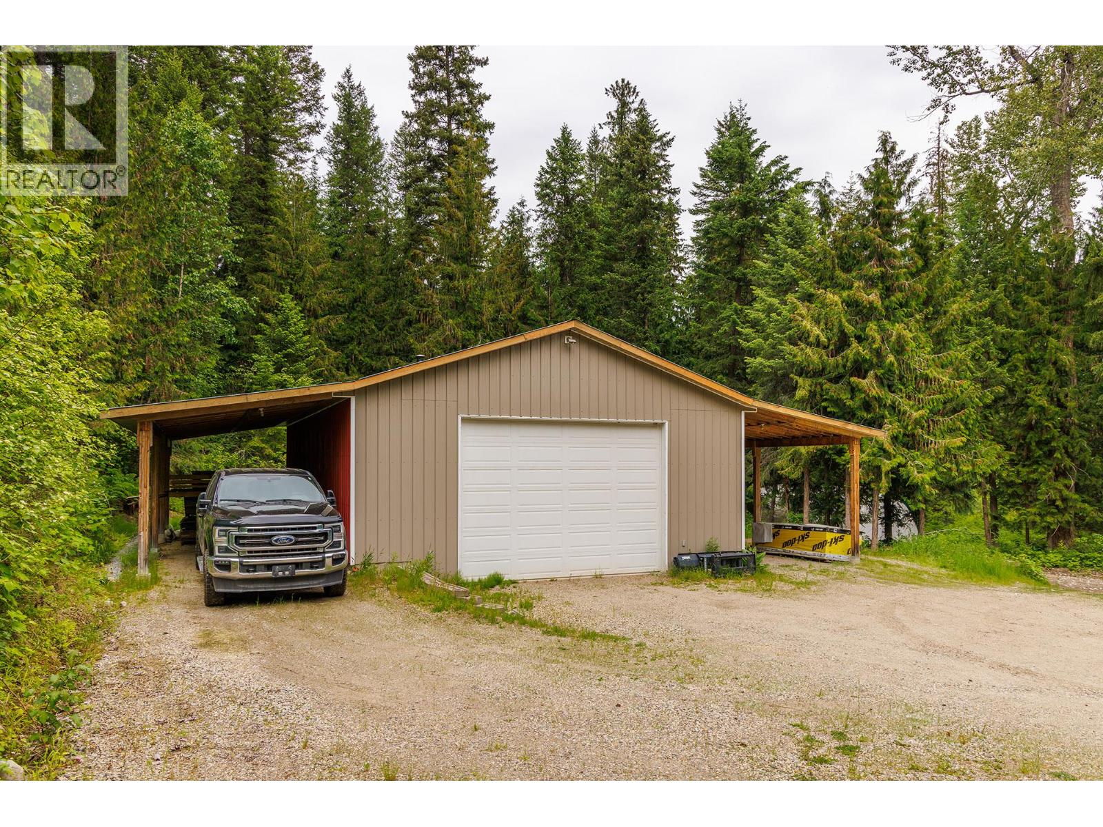 12310 Greystokes Road Property Photo 33