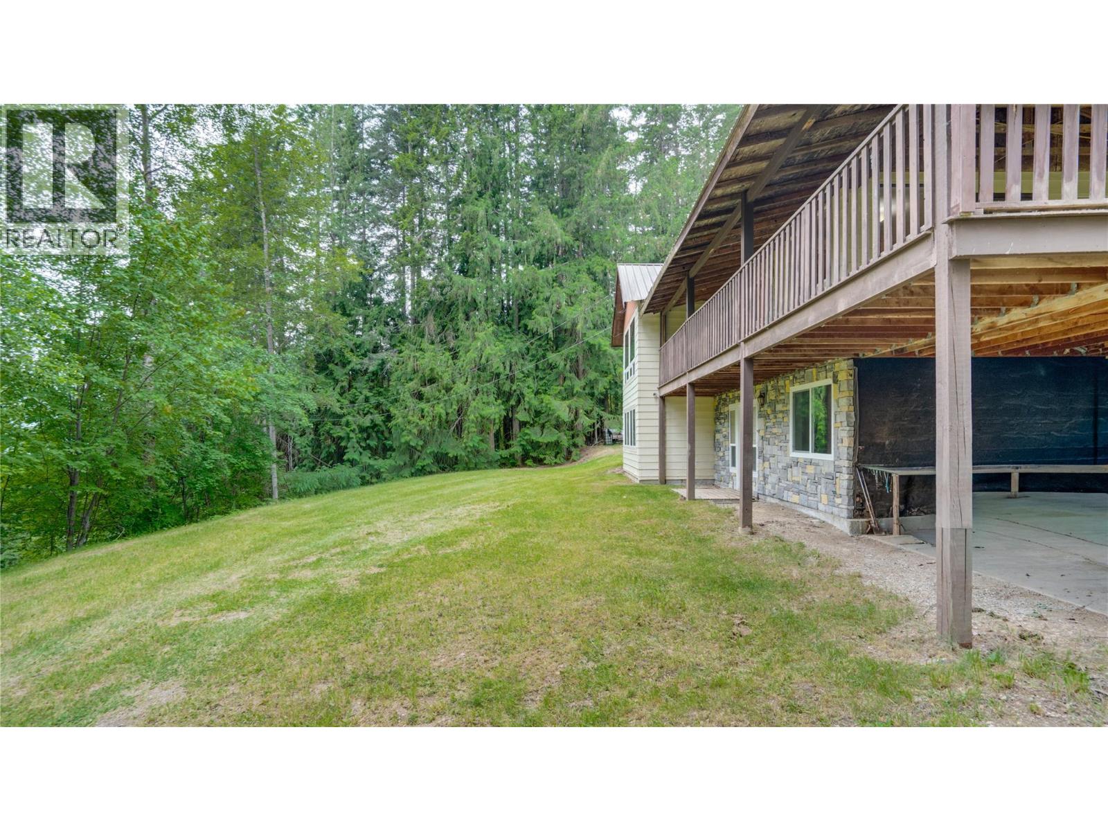 454 Grandview Bench Road Property Photo 7