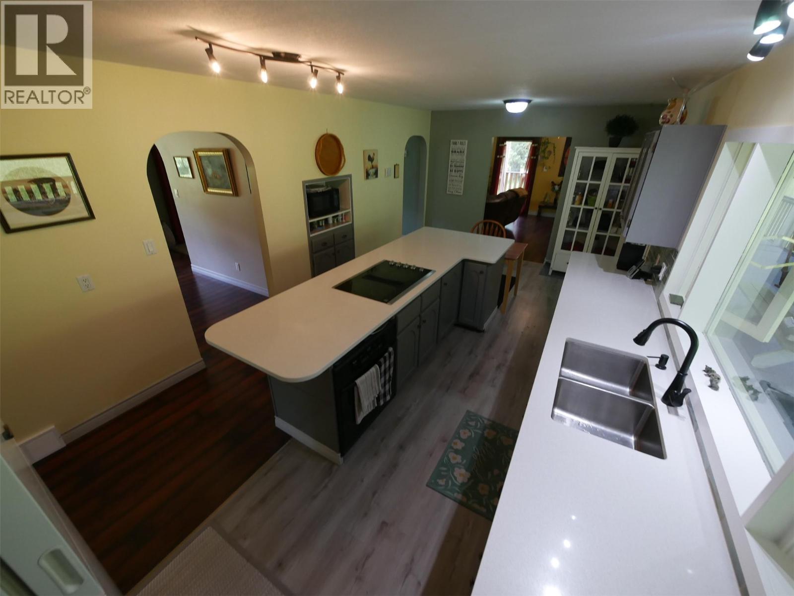 6785 Perrys Back Road Property Photo 16