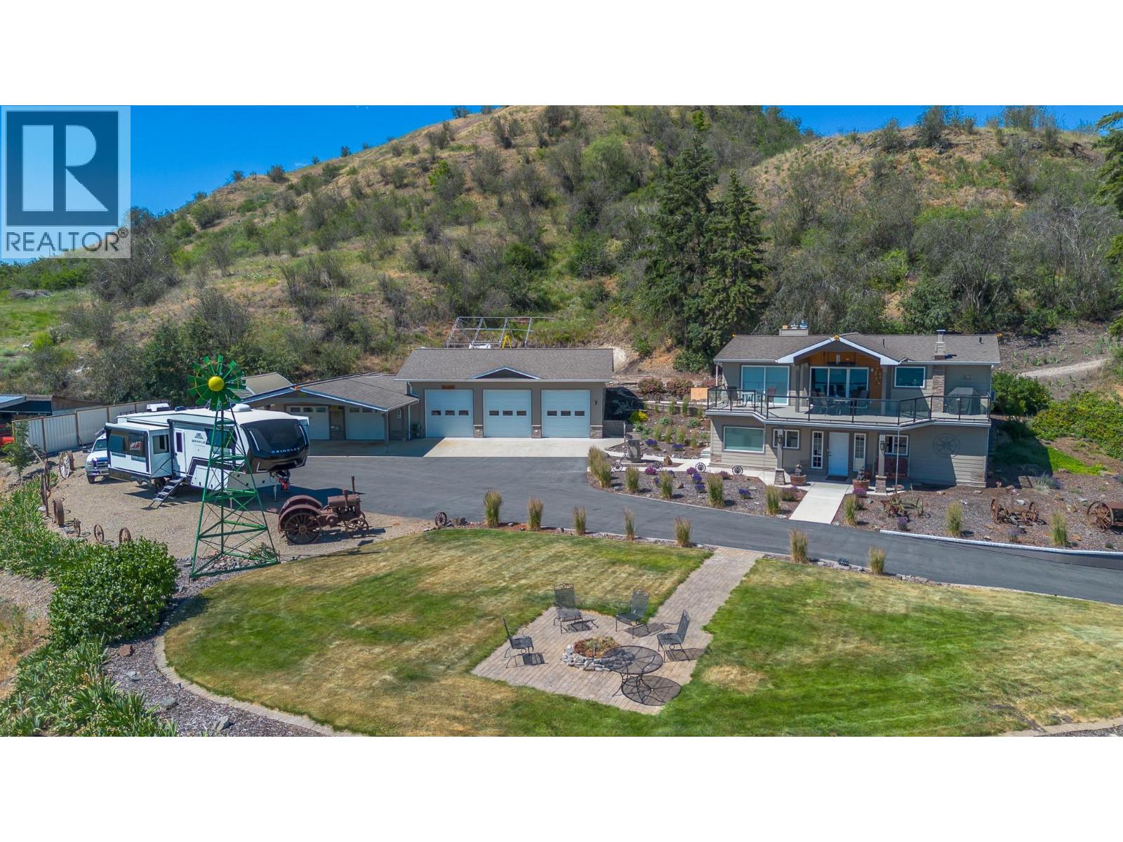 6902 Old Kamloops Road Property Photo 1