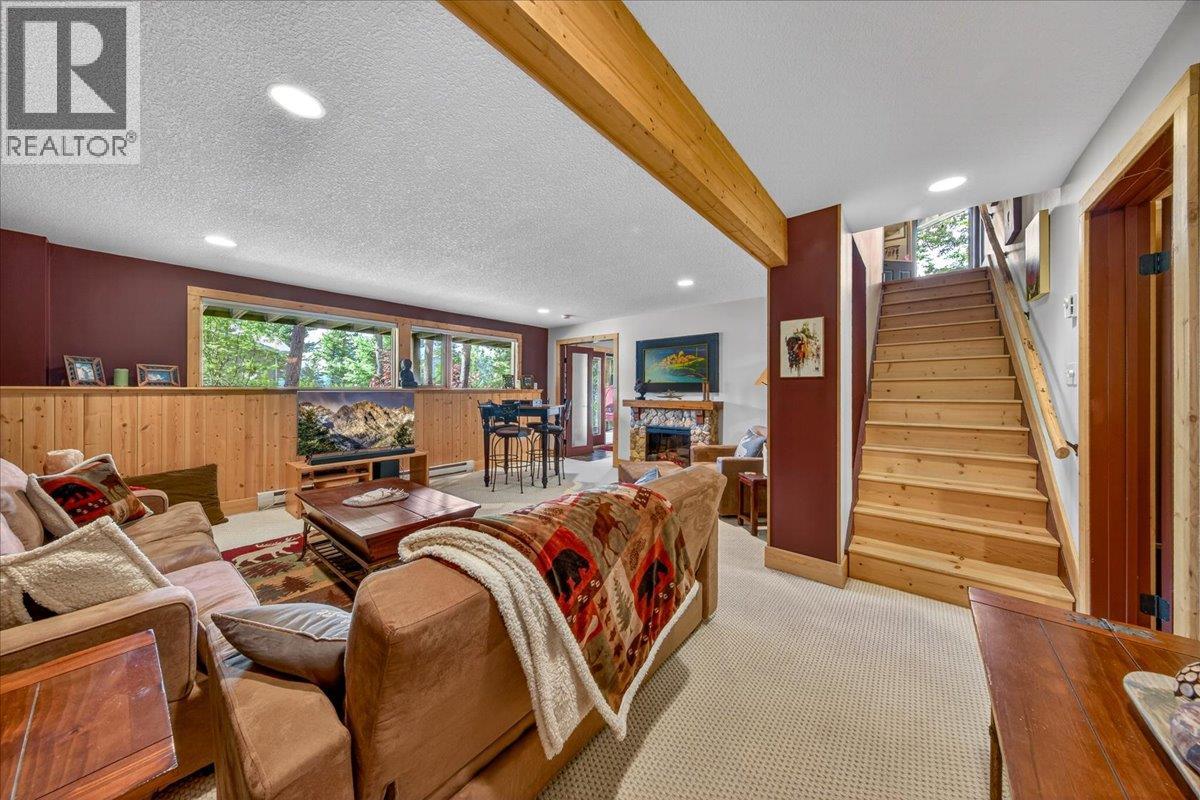 4931 Mountaintop Drive Property Photo 25