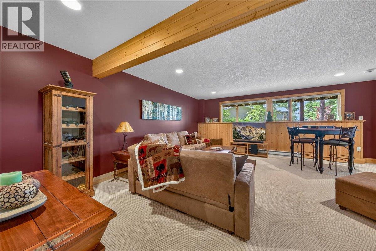 4931 Mountaintop Drive Property Photo 26