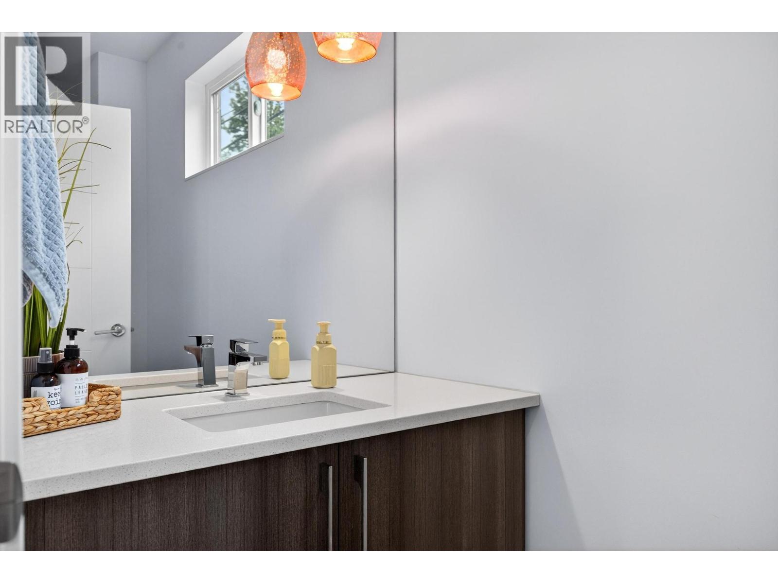 1273 Modern Place Property Photo 14