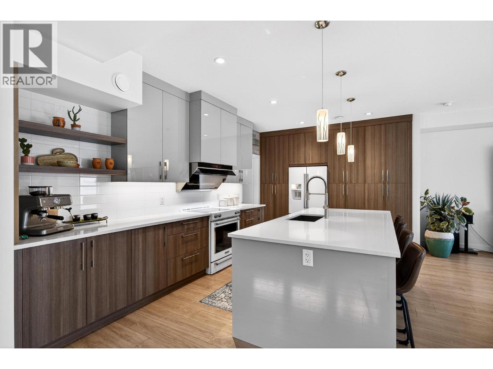 1273 Modern Place Property Photo 15