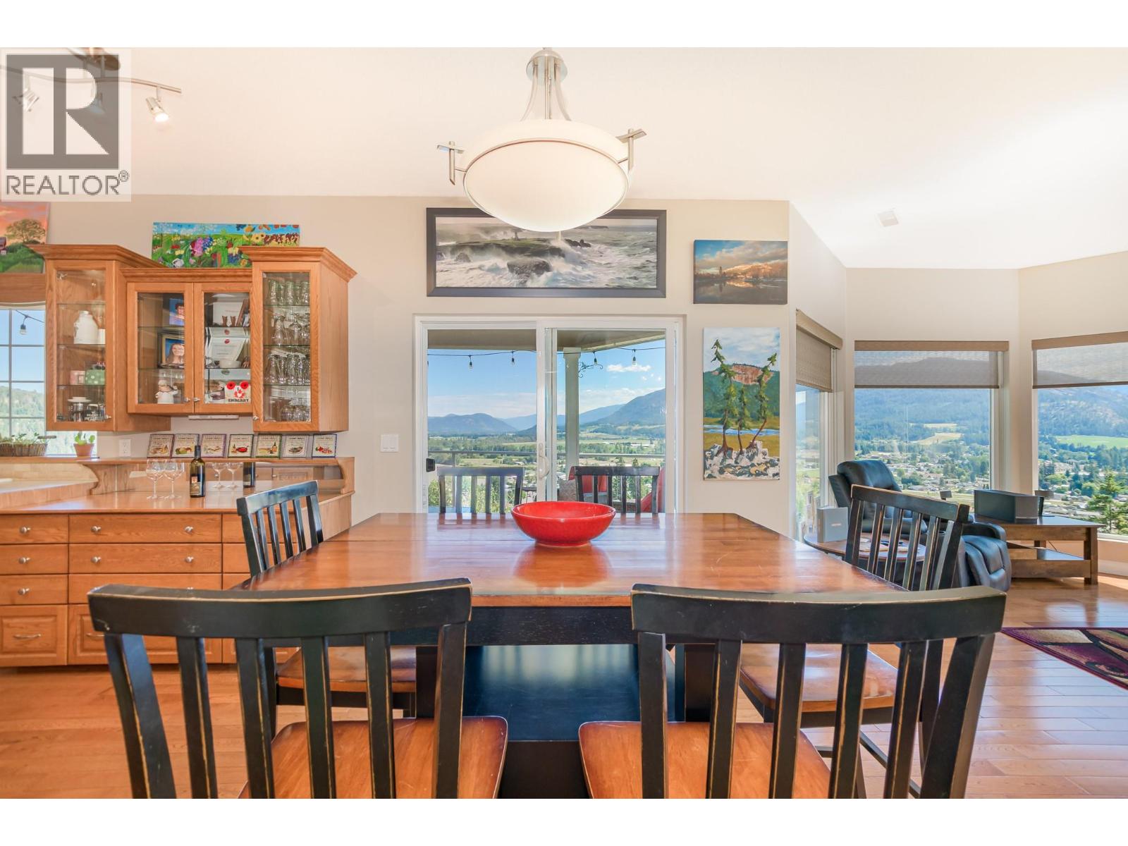 109 Revel Crescent Property Photo 8