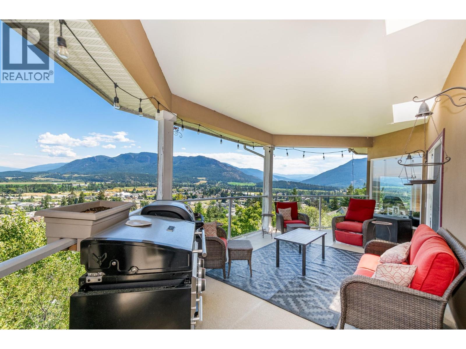 109 Revel Crescent Property Photo 16
