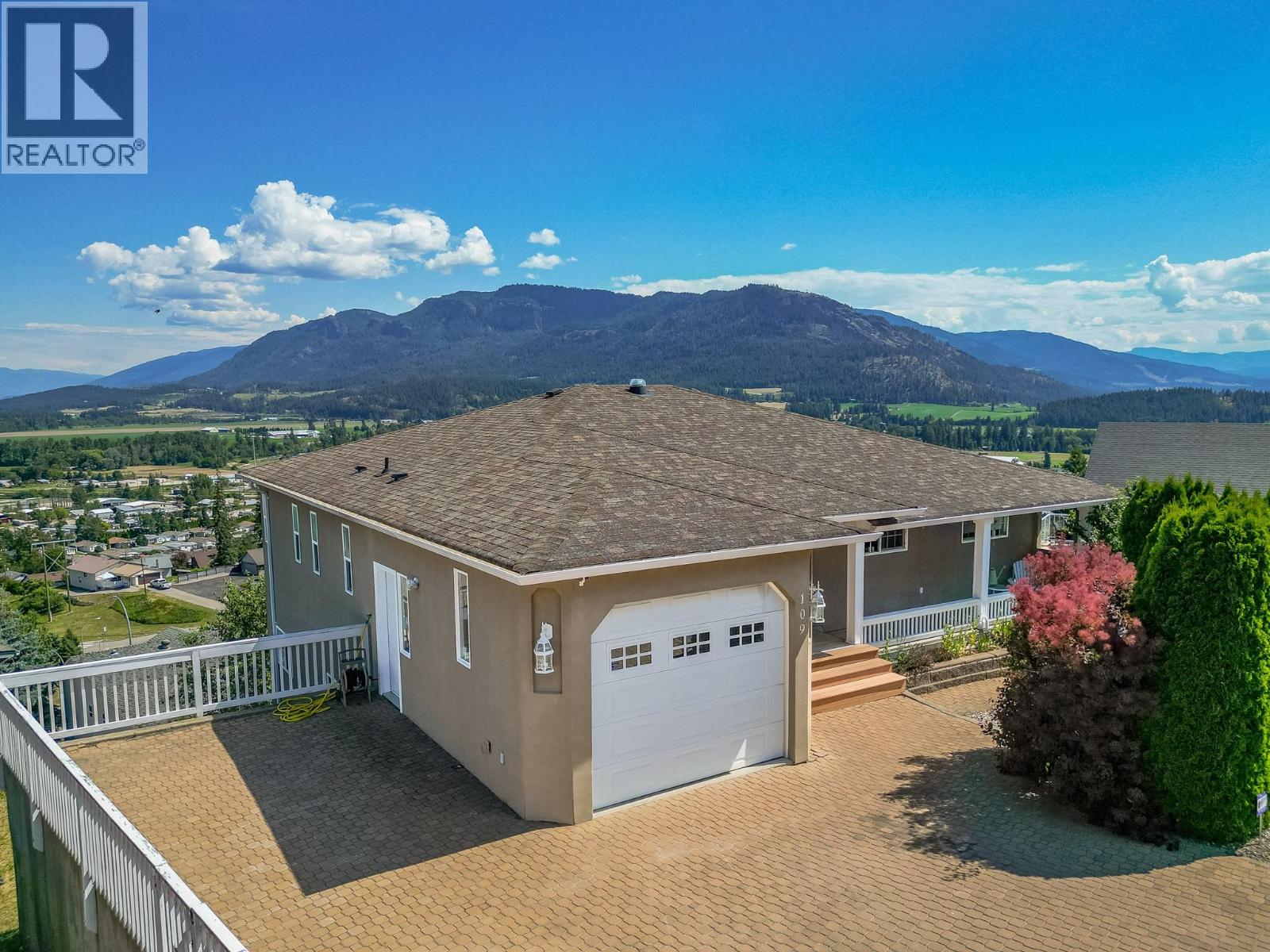 109 Revel Crescent Property Photo 53