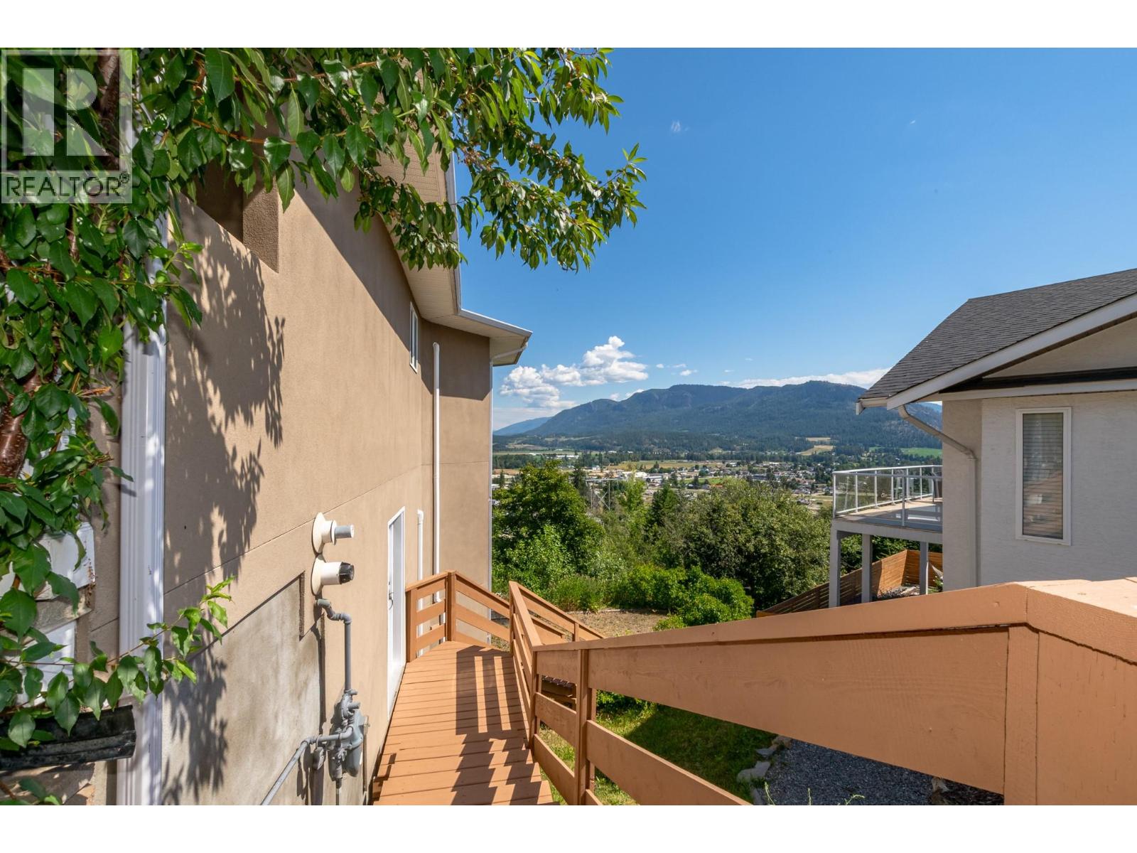 109 Revel Crescent Property Photo 57