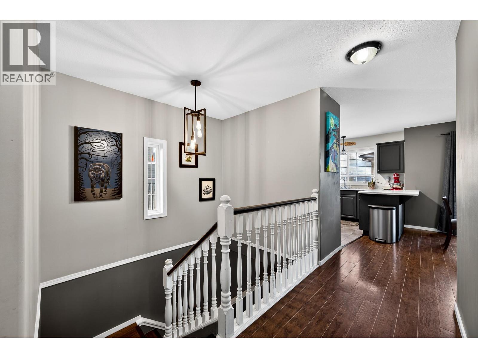 726 Dunrobin Drive Unit# 1 Property Photo 2