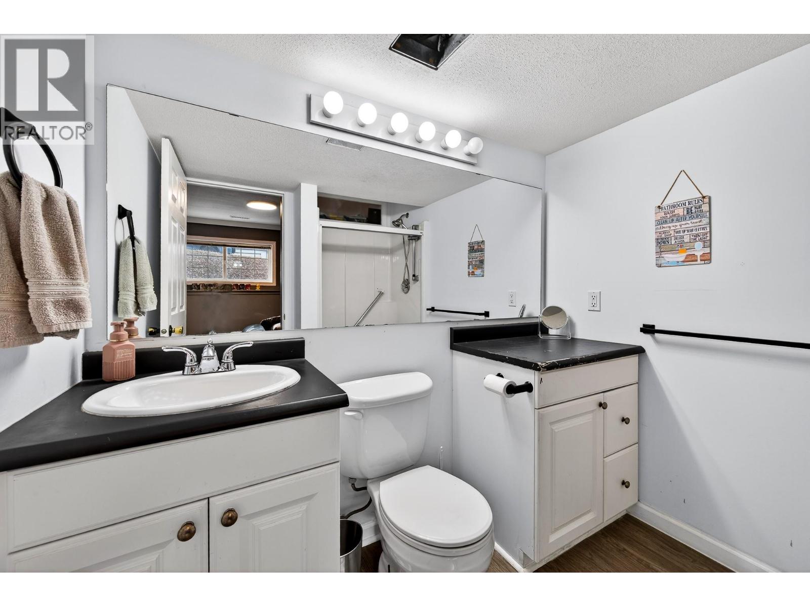 726 Dunrobin Drive Unit# 1 Property Photo 20