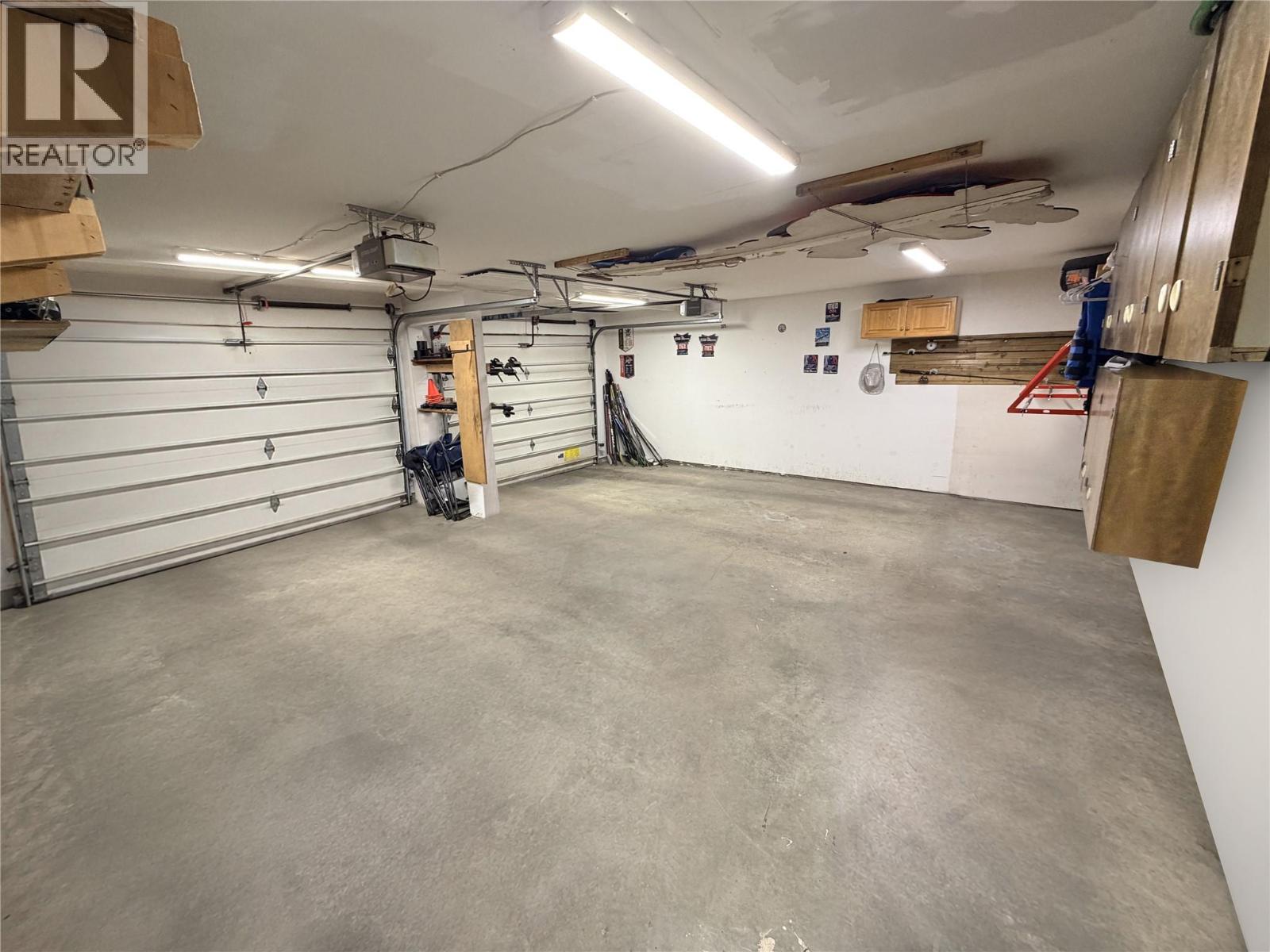 726 Dunrobin Drive Unit# 1 Property Photo 24