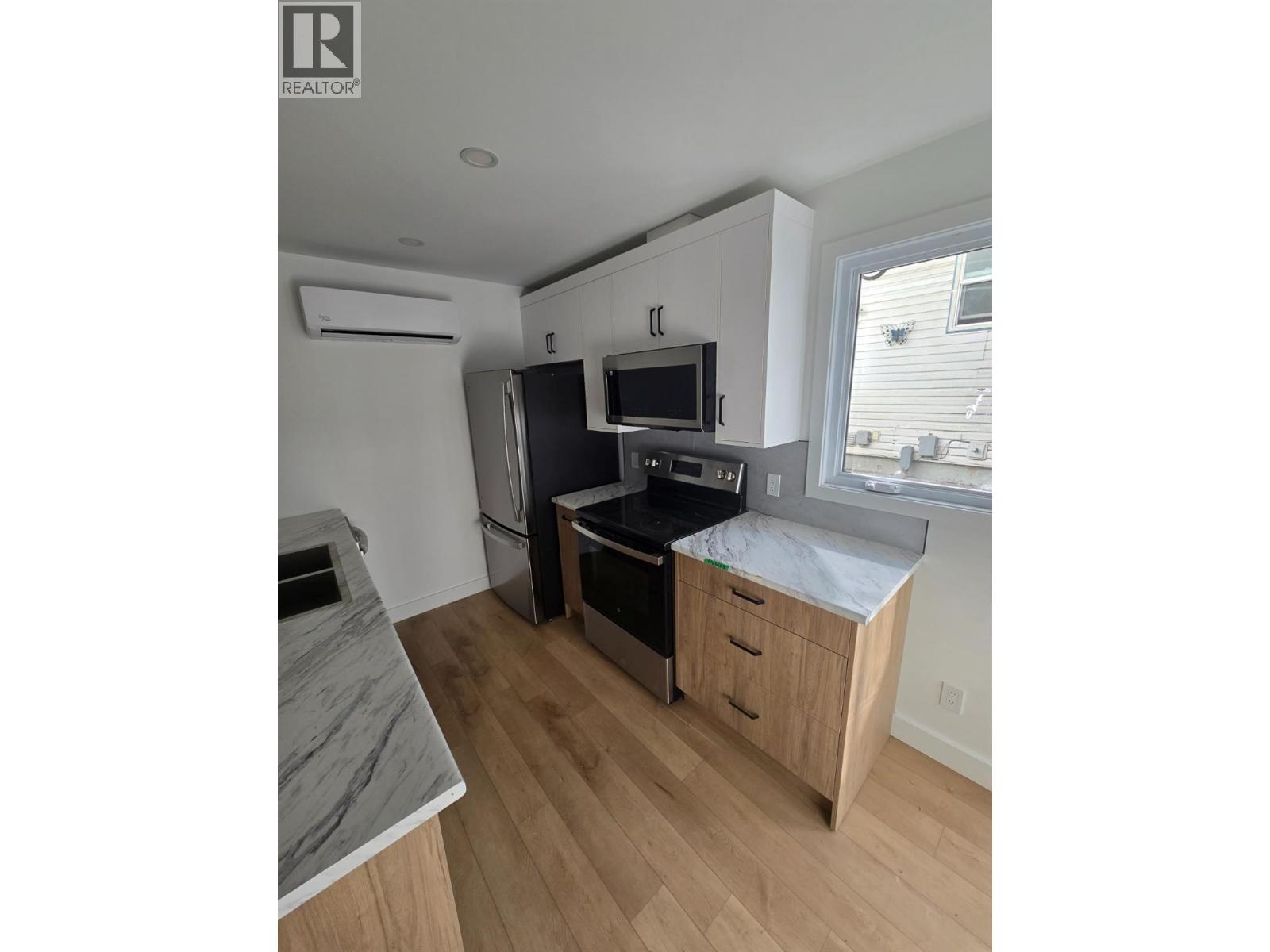 1315/1317 Third Street W Property Photo 3