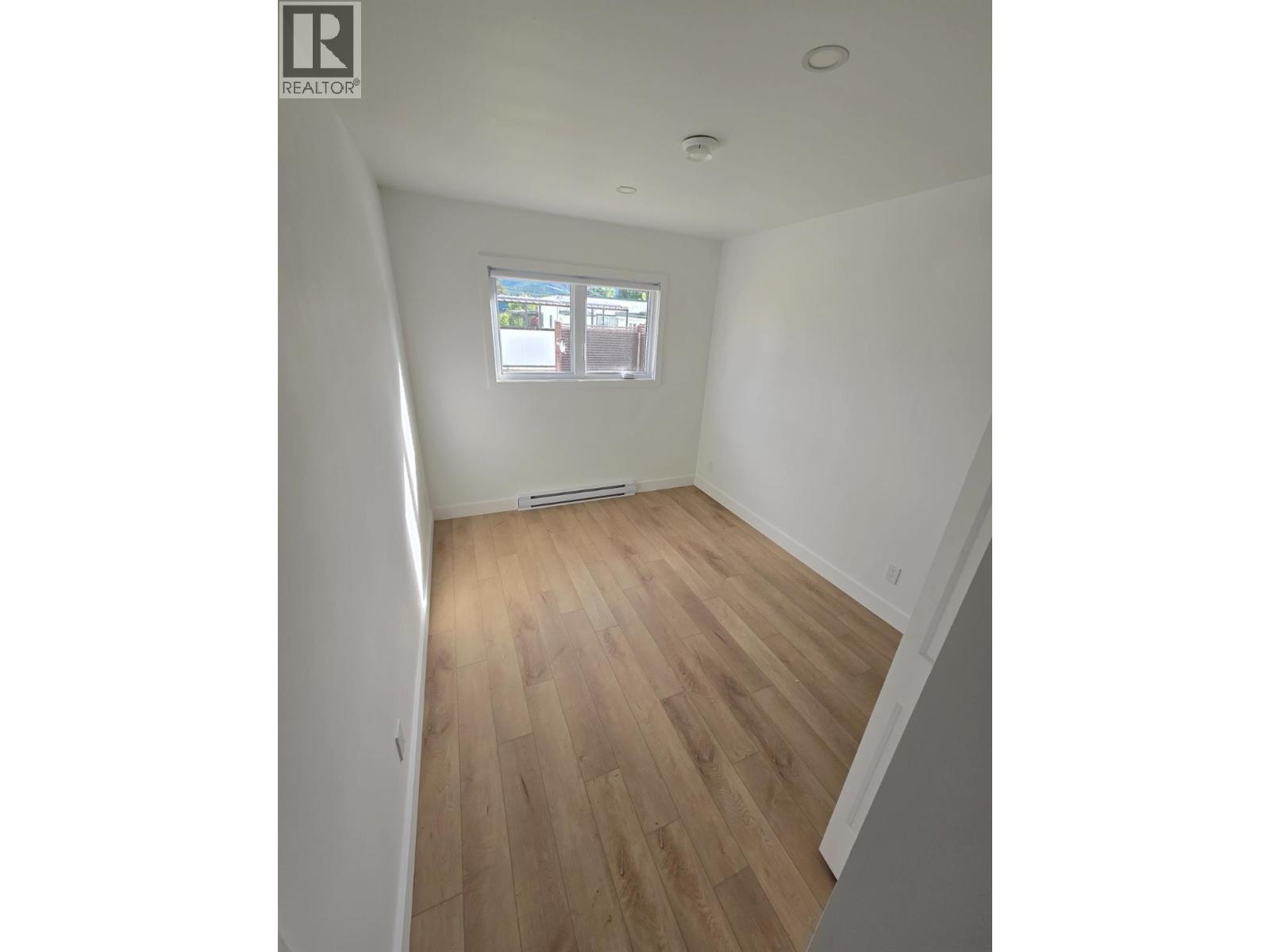1315/1317 Third Street W Property Photo 11