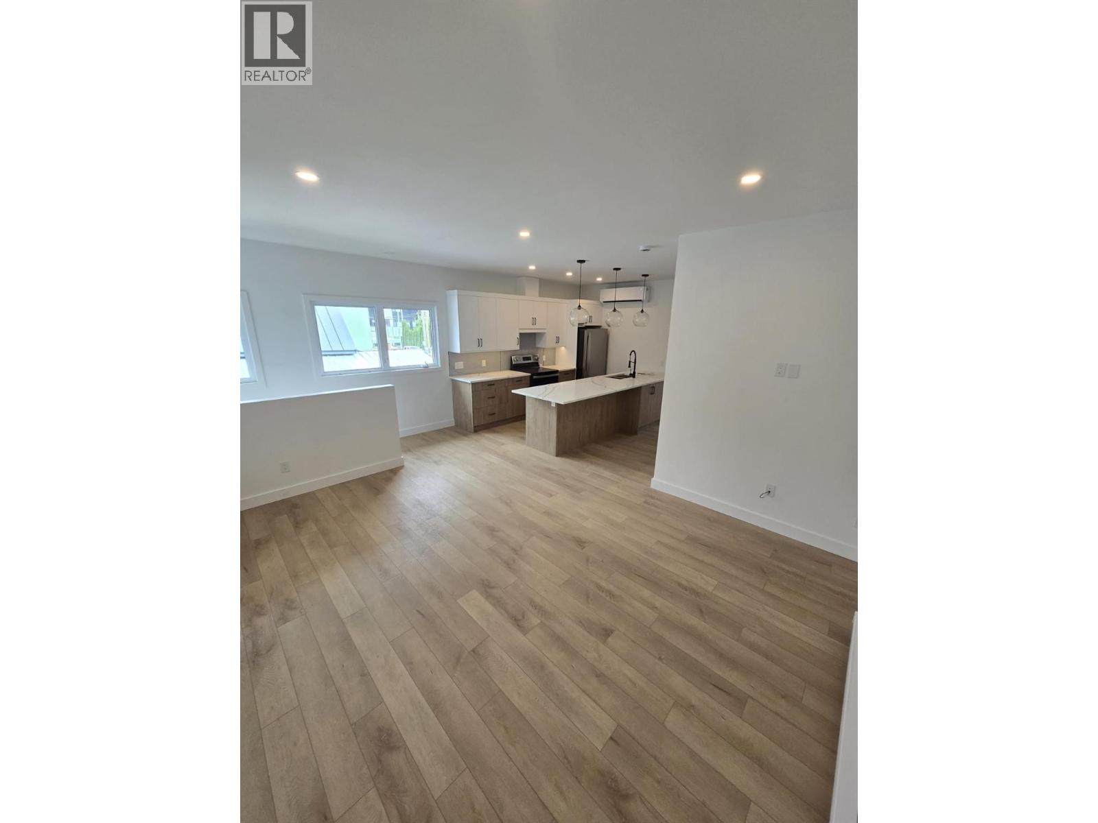 1315/1317 Third Street W Property Photo 17
