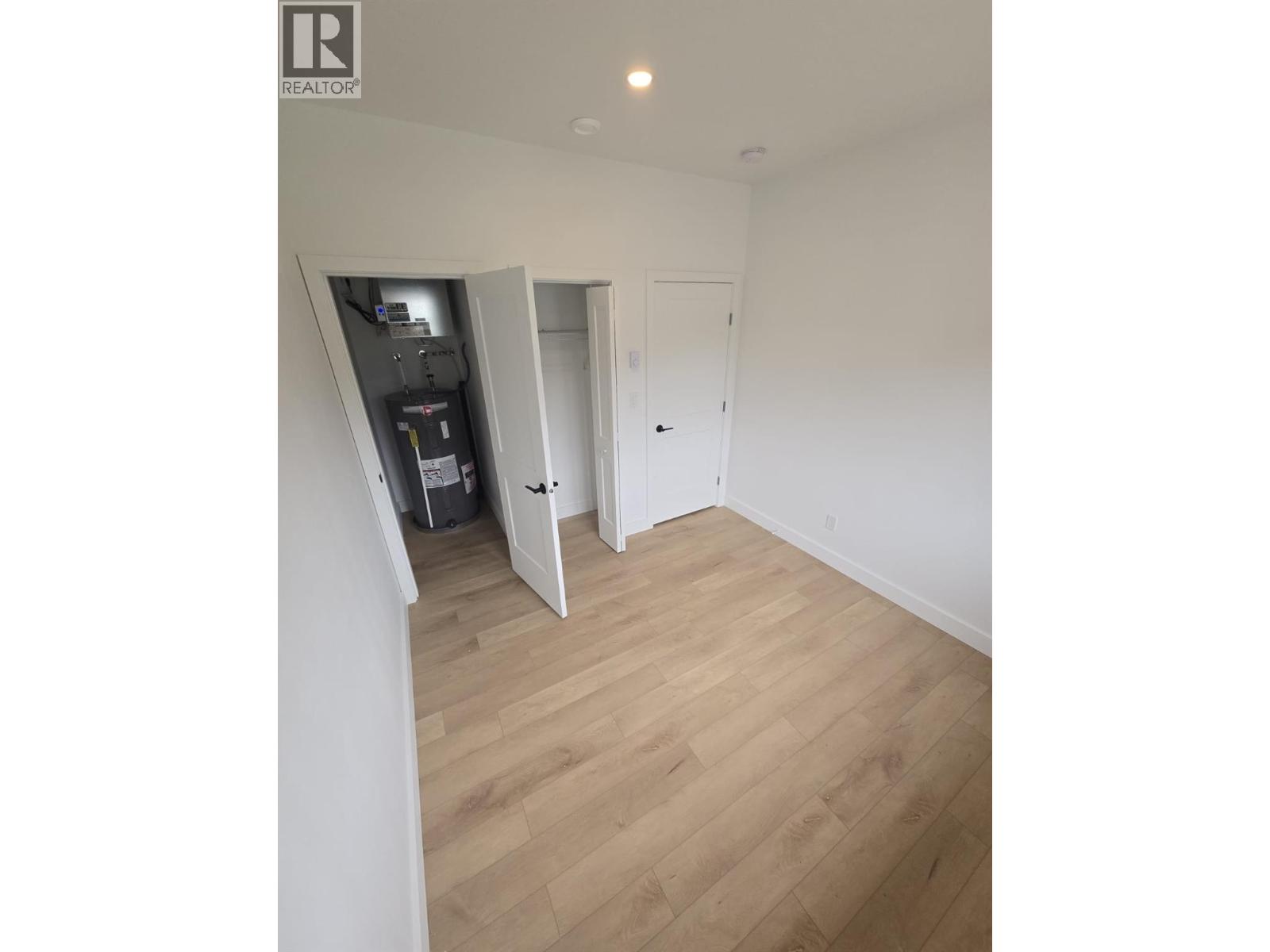 1315/1317 Third Street W Property Photo 28