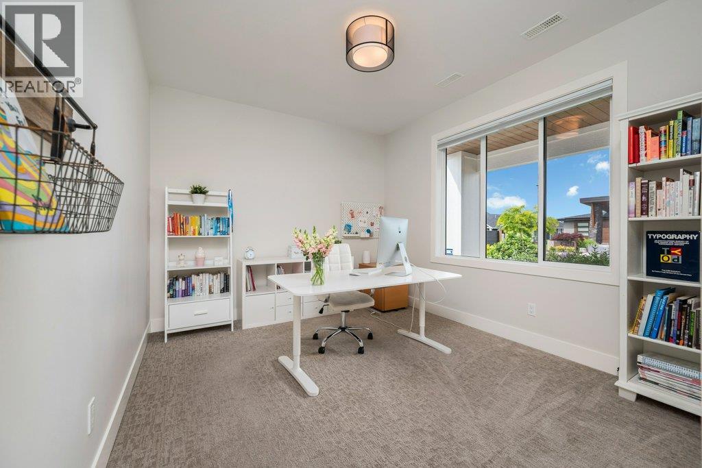 631 Mt Ida Crescent Property Photo 40